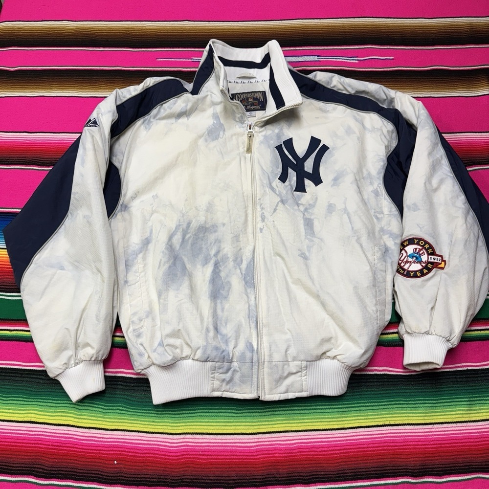 Vintage New York Yankees Cooperstown Majestic Jacket Men's M 50th Year‎ Patch